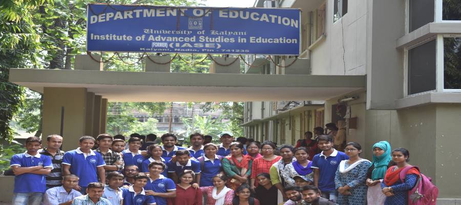 https://newversion.klyuniv.ac.in/app/uploads/2022/06/7._Students.jpg
